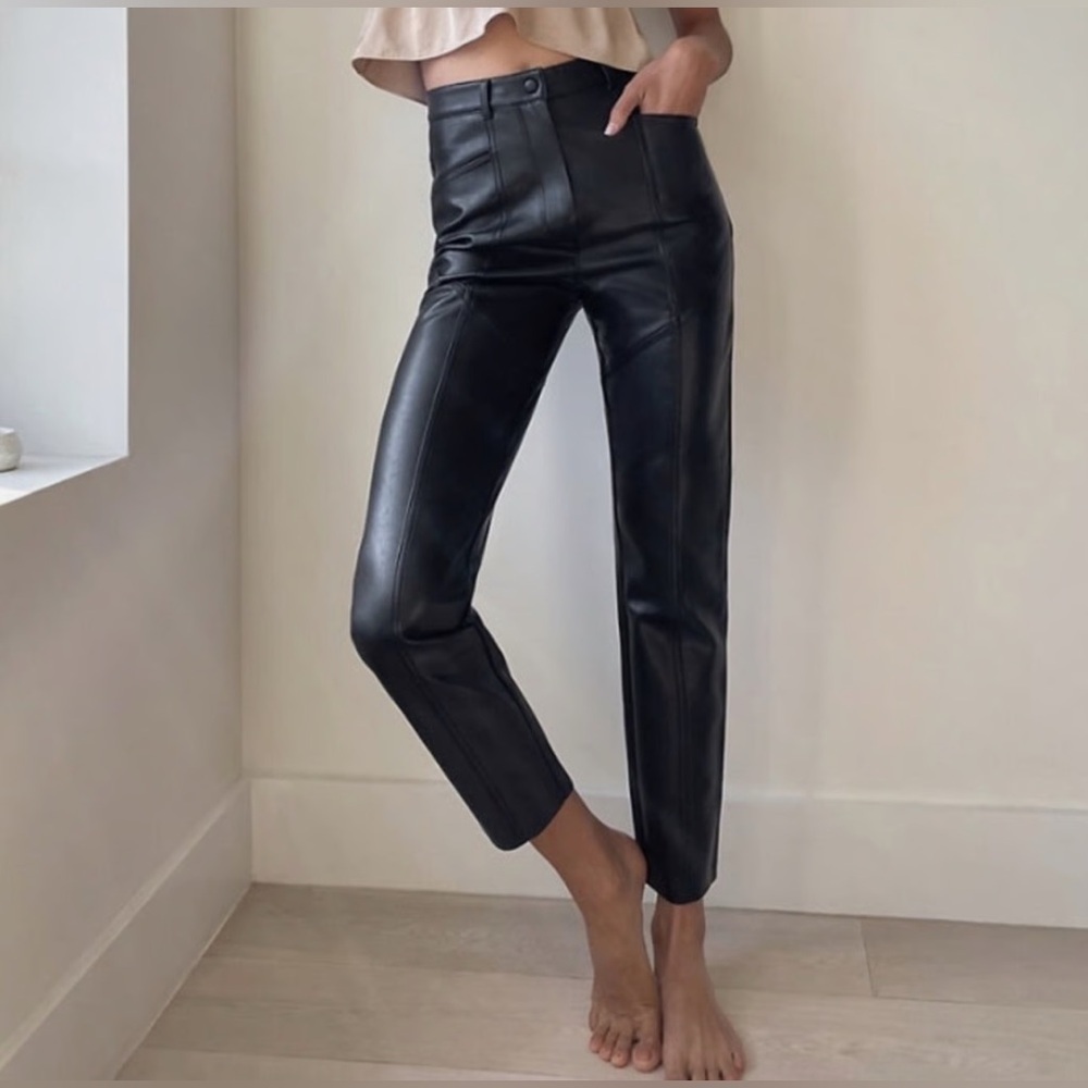 ARITZIA Wilfred Rebel Vegan Leather High Rise Straight Leg Pants Black Size 4